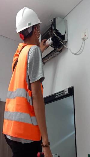 Pengecekan freon AC Bogor